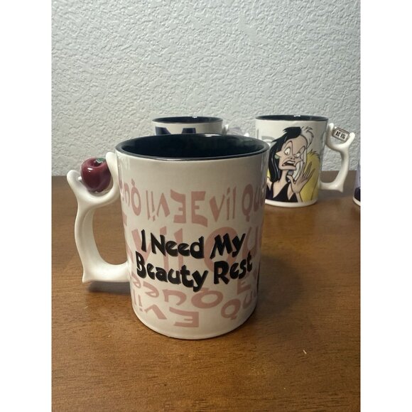 Walt Disney World RARE Disney Villain Mug With Charm Ursula Cruella x4